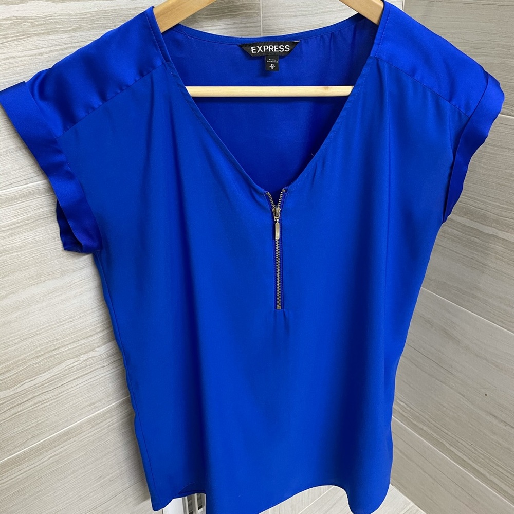 EXPRESS TOP - Picture 2 of 4